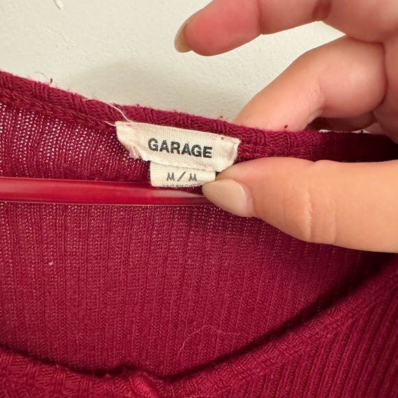 Garage Long Sleeves Burgundy Crop Top - Picture 3 of 4